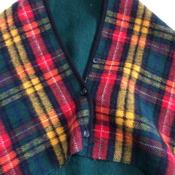 Vintage Wool Reversible Plaid/ Green Cape - Picture 1 of 7